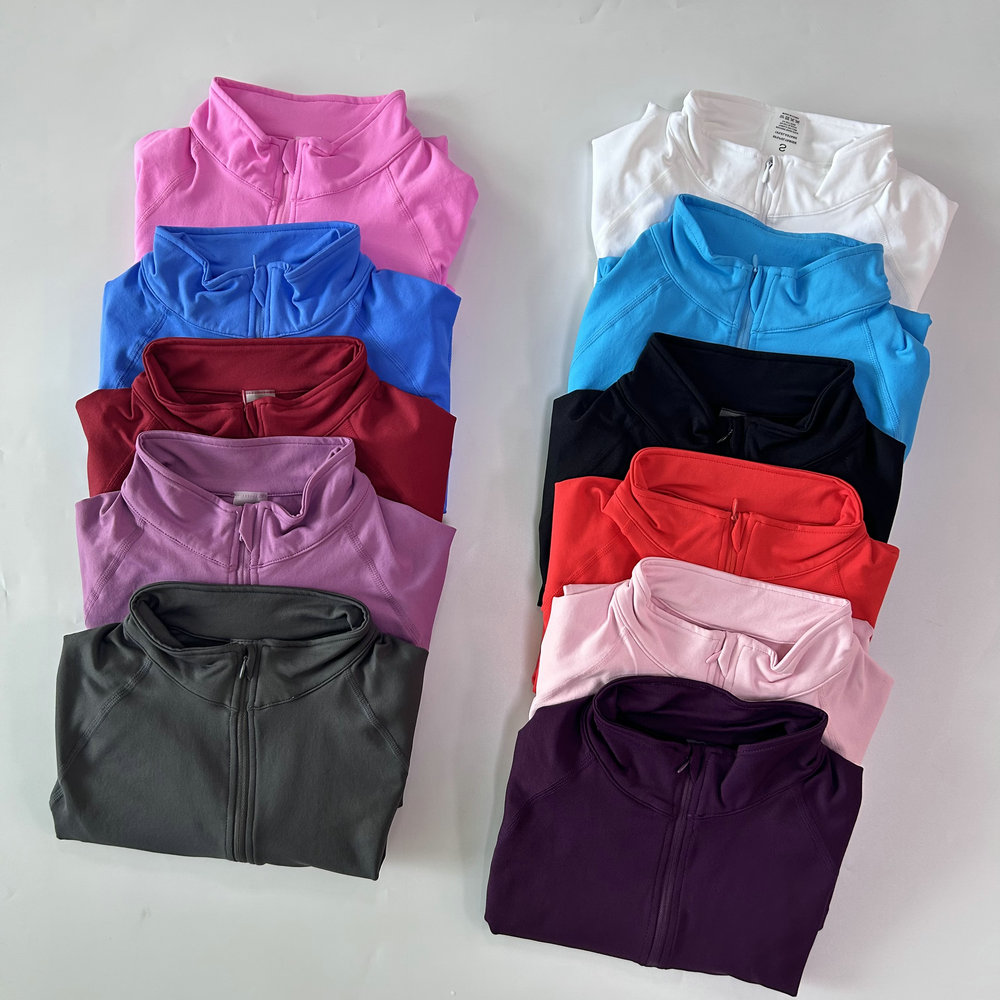 No Logo Yoga-Jacke mit halbem  – Fitness & Nutrition Lab Bewertung und Preis